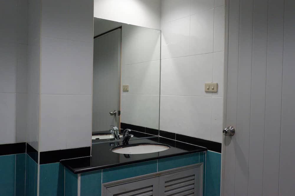 Photo of Bathroom in Lang Suan