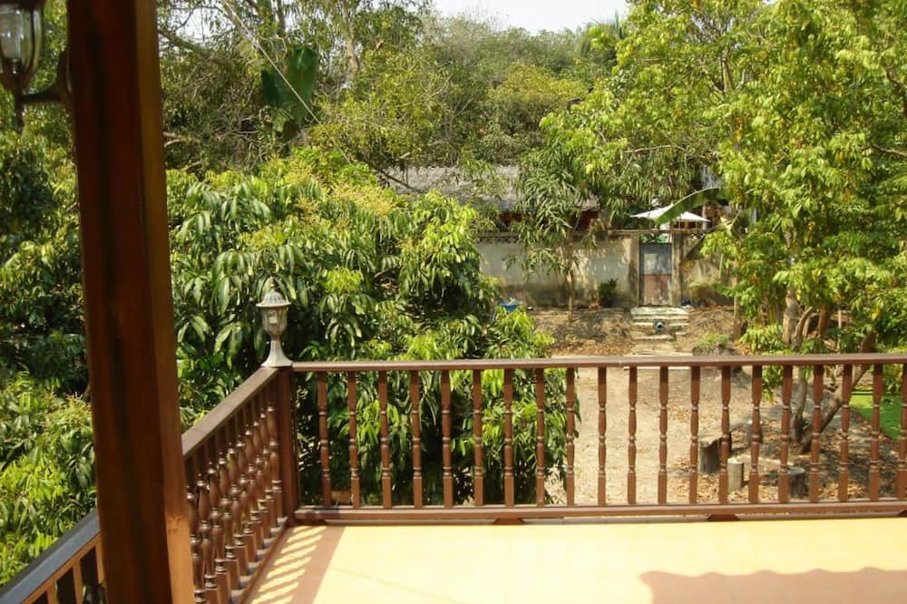 Photo of Patio Balcony in Damnoen Saduak