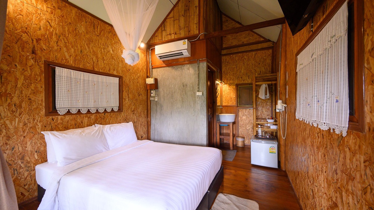 Photo of Bedroom in Mae La Noi