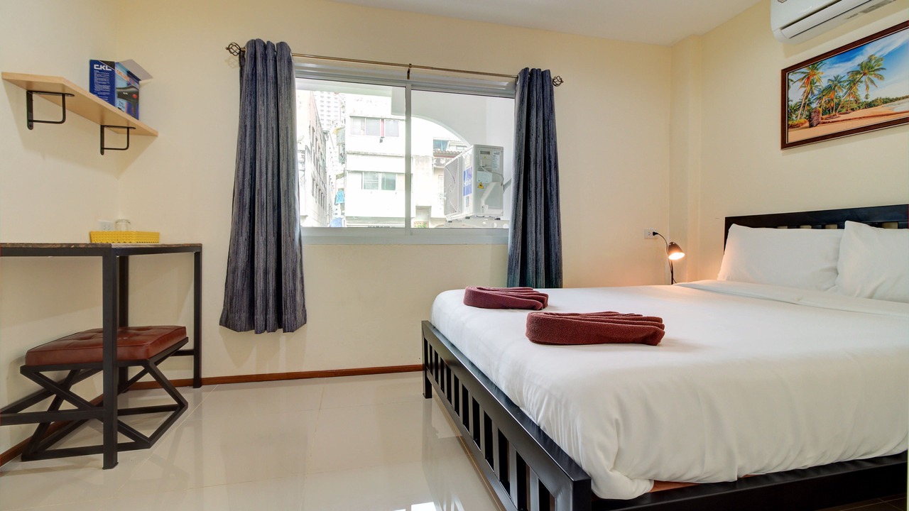 Photo of Bedroom in Makkasan