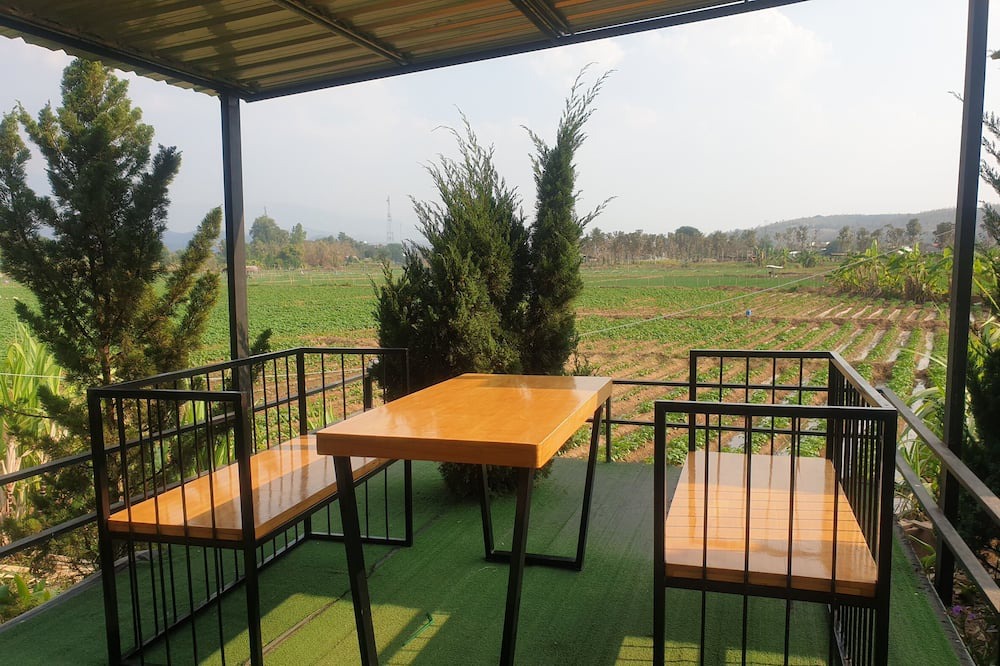 Photo of Patio Balcony in Mae Chaem
