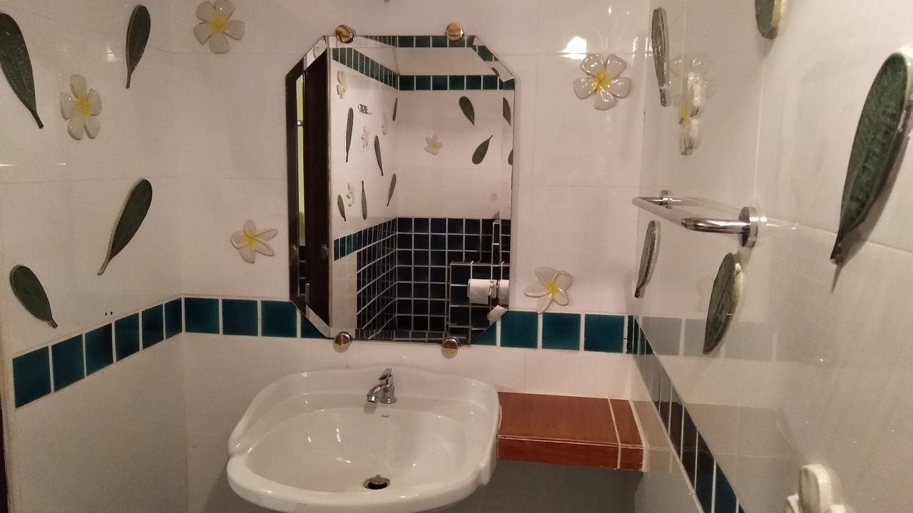Photo of Bathroom in Bang Phra