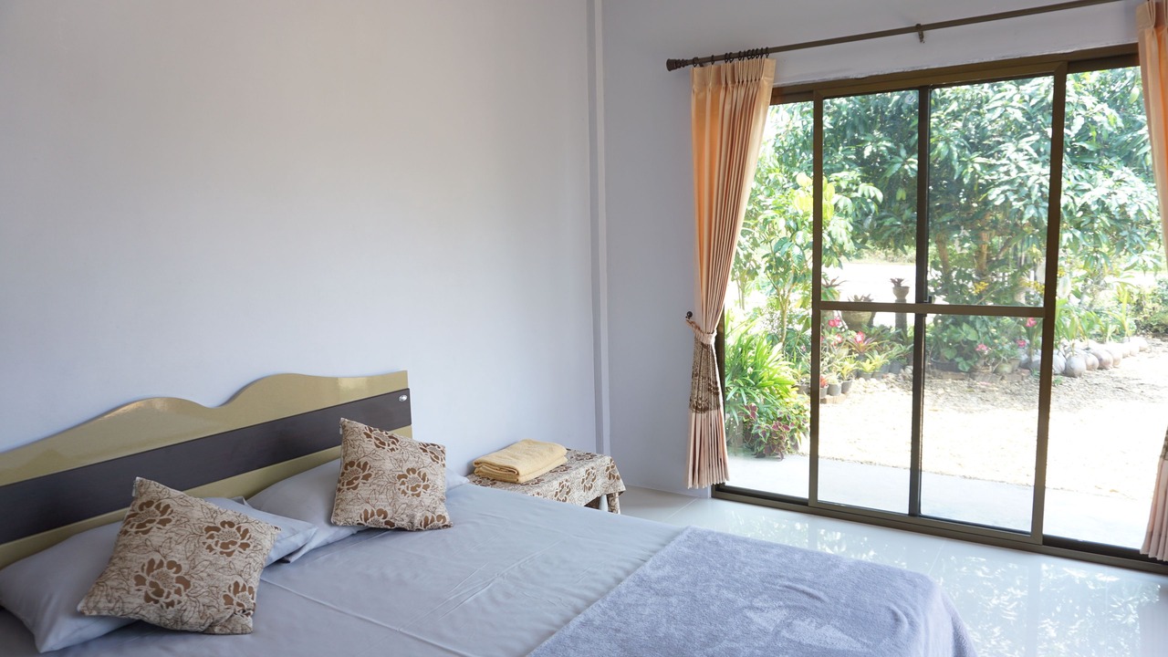 Photo of Bedroom in Pak Khlong