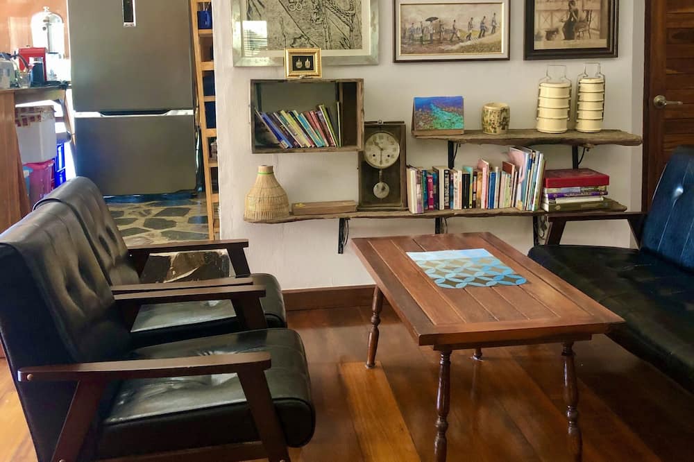 Photo of Livingroom in Koh Chang Tai
