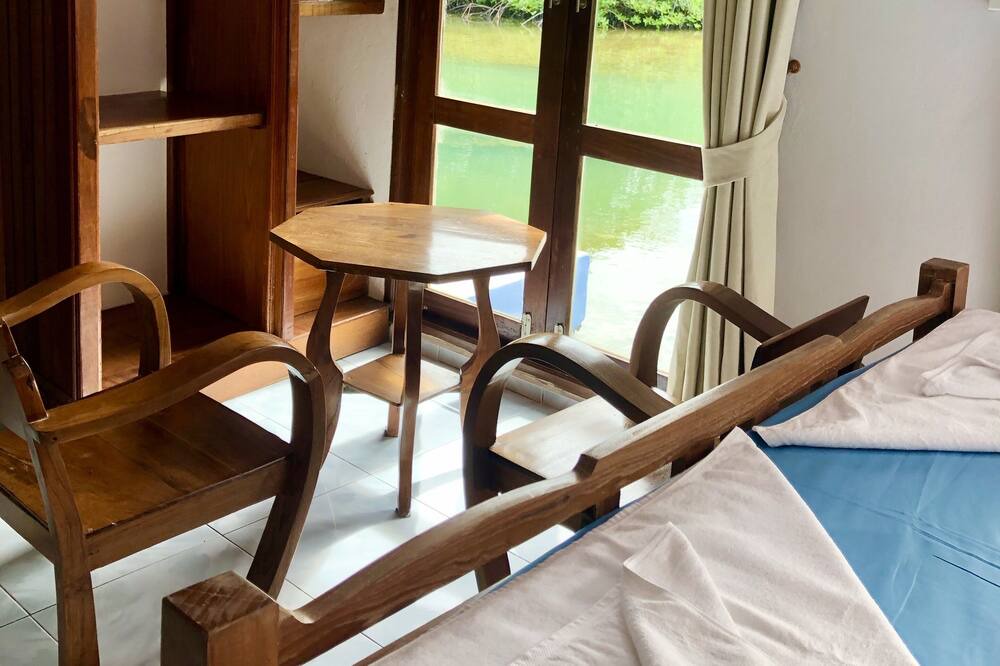 Photo of Bedroom in Koh Chang Tai