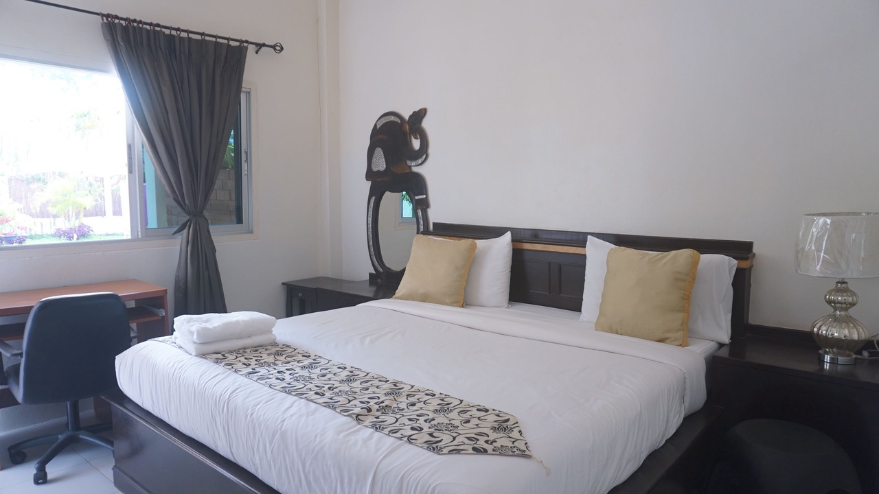 Photo of Bedroom in Chumphon