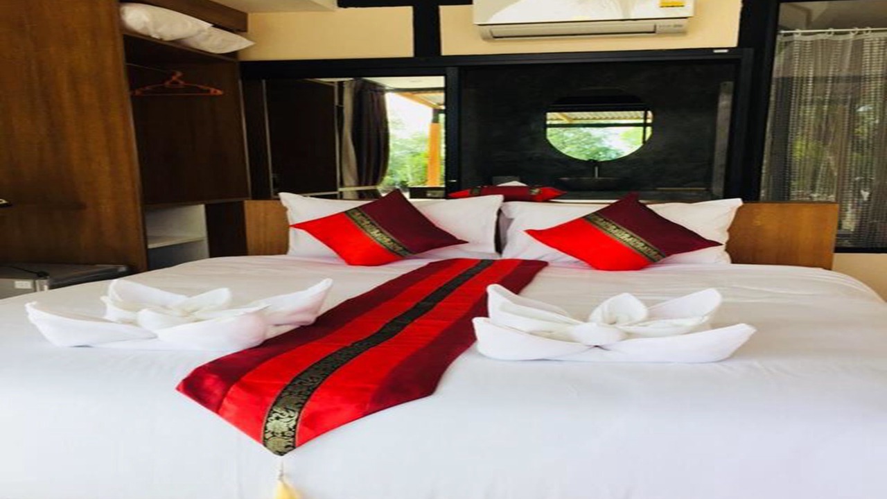 Photo of Bedroom in Ko Mook