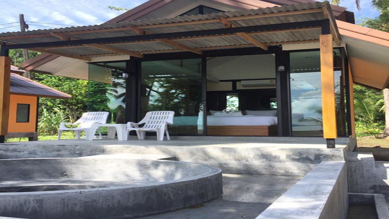 Photo of Bedroom in Ko Mook