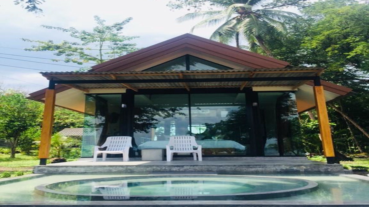 Photo of Bedroom in Ko Mook