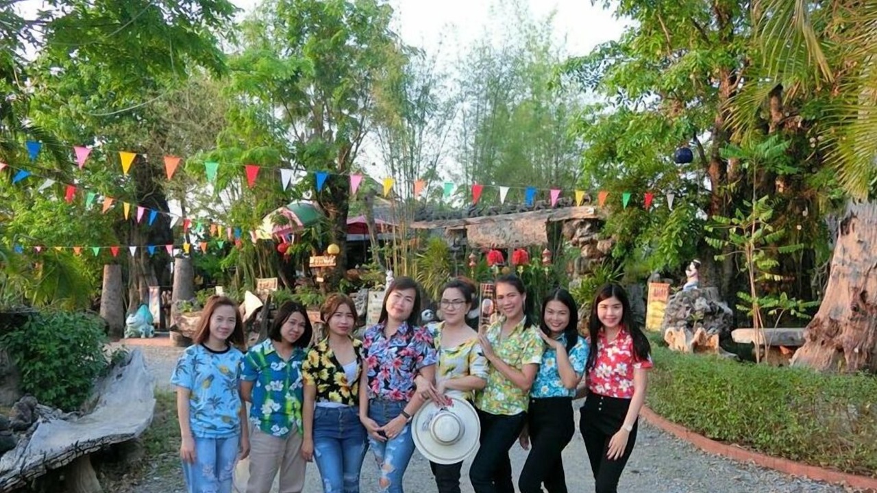 Photo of Others in Den Chai