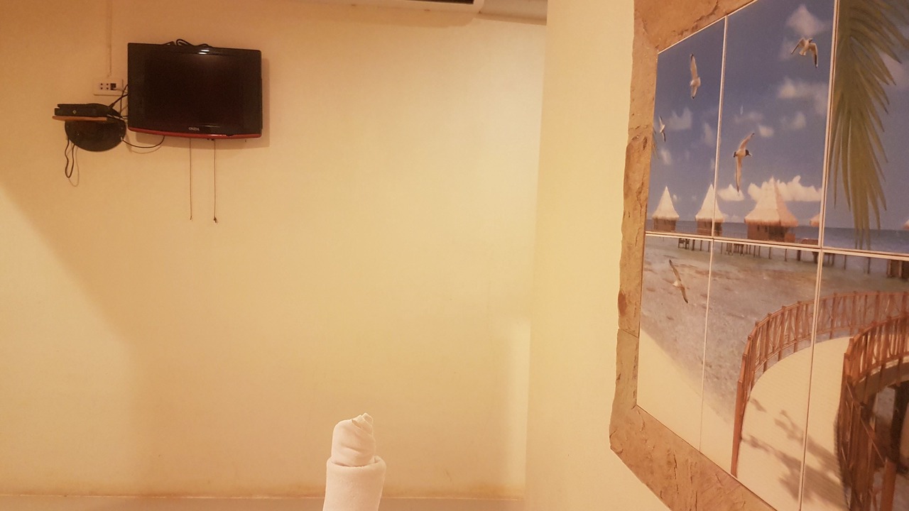 Photo of Bedroom in Hat Sai Ri