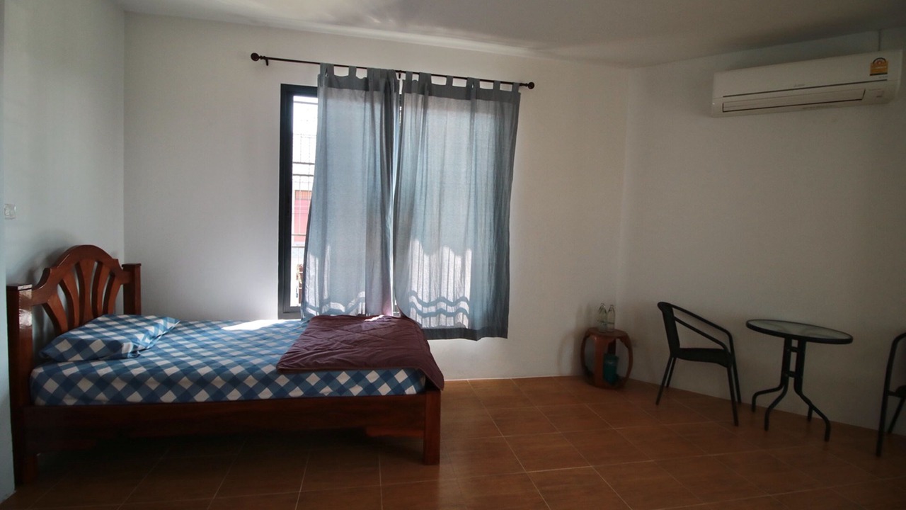 Photo of Bedroom in Hua Toei