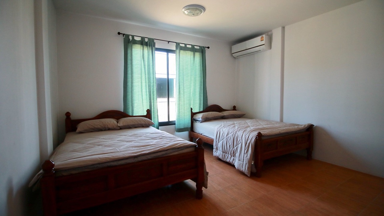 Photo of Bedroom in Hua Toei