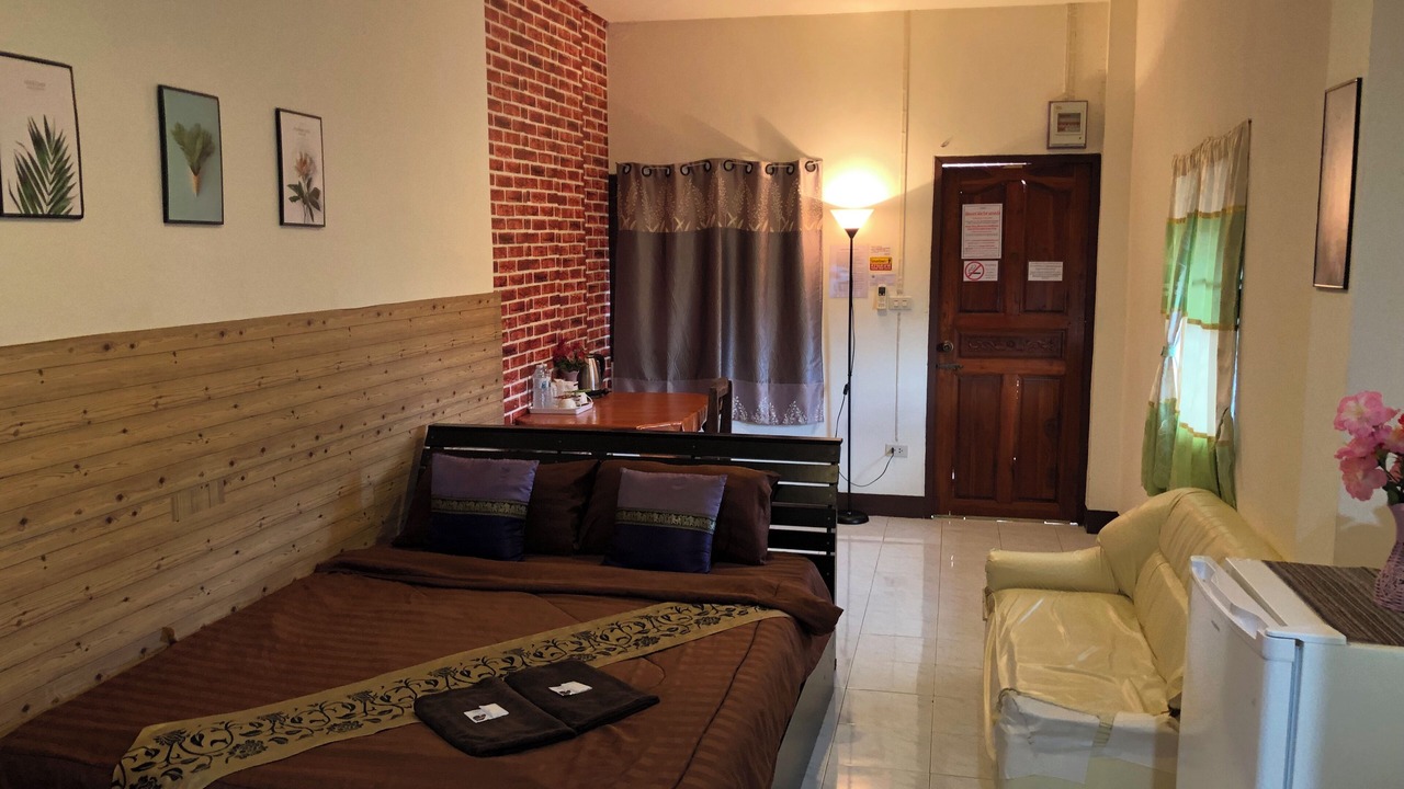 Photo of Bedroom in Chom Thong