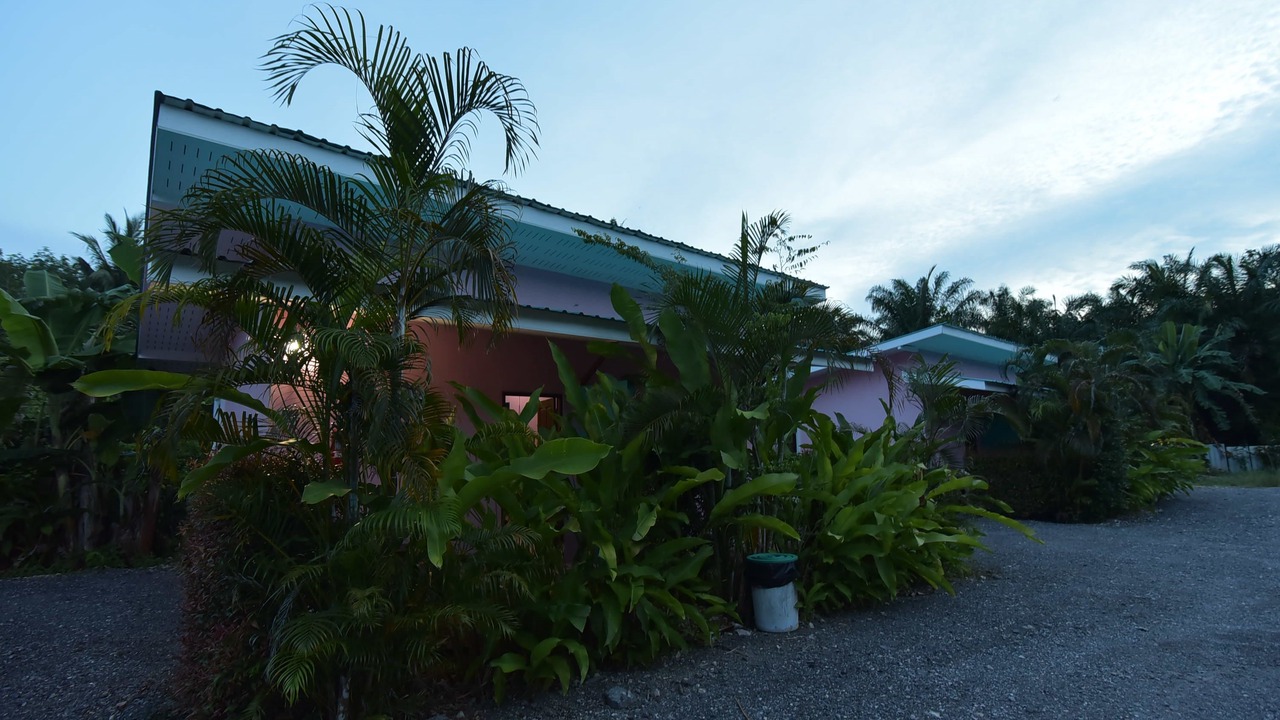 Photo of Outdoor in Khlong Thom