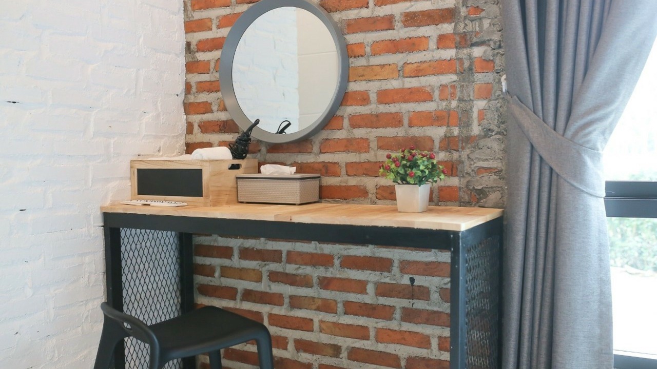 Photo of Bedroom in Mae Kon