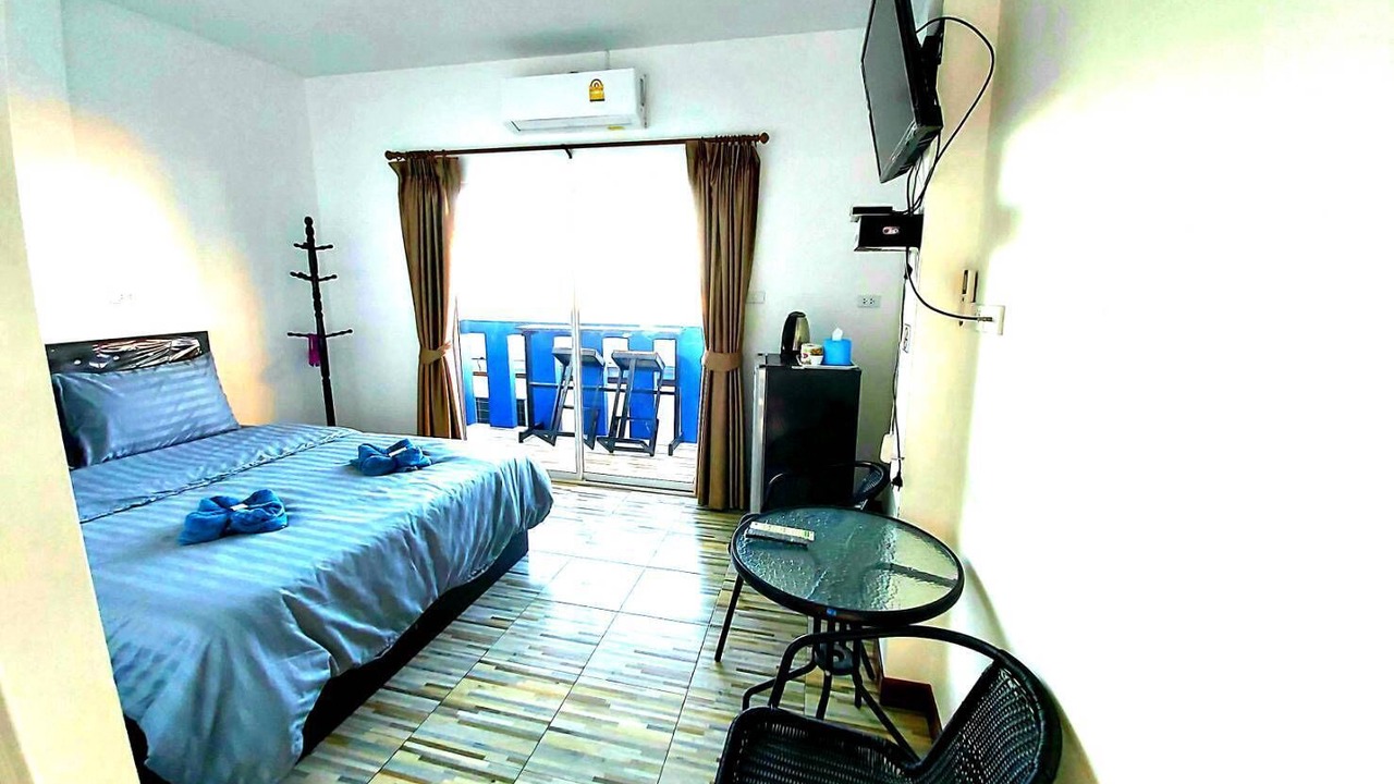 Photo of Bedroom in Ko Sichang