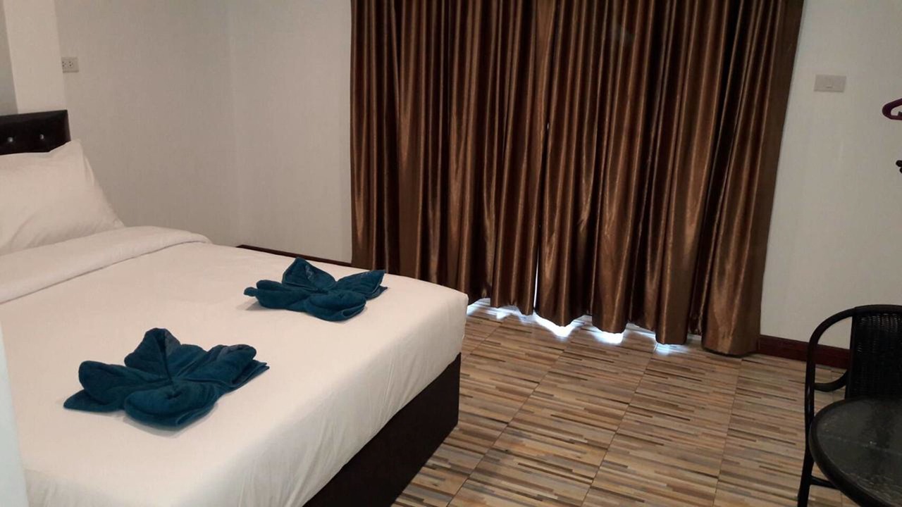 Photo of Bedroom in Ko Sichang