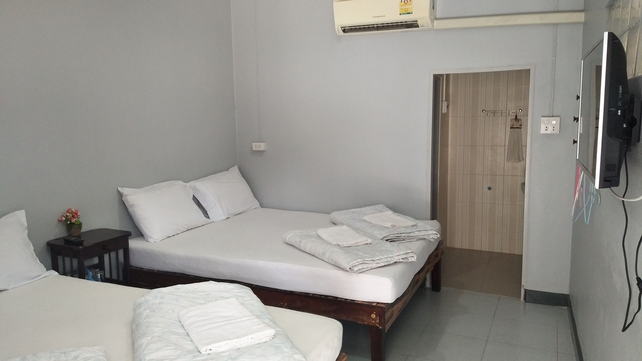 Photo of Bedroom in Tha Pradu