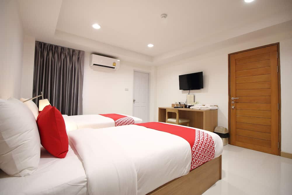 Photo of Bedroom in Wat Bowon Niwet