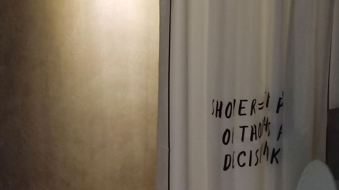 Photo of Bathroom in Trakan Phuet Phon