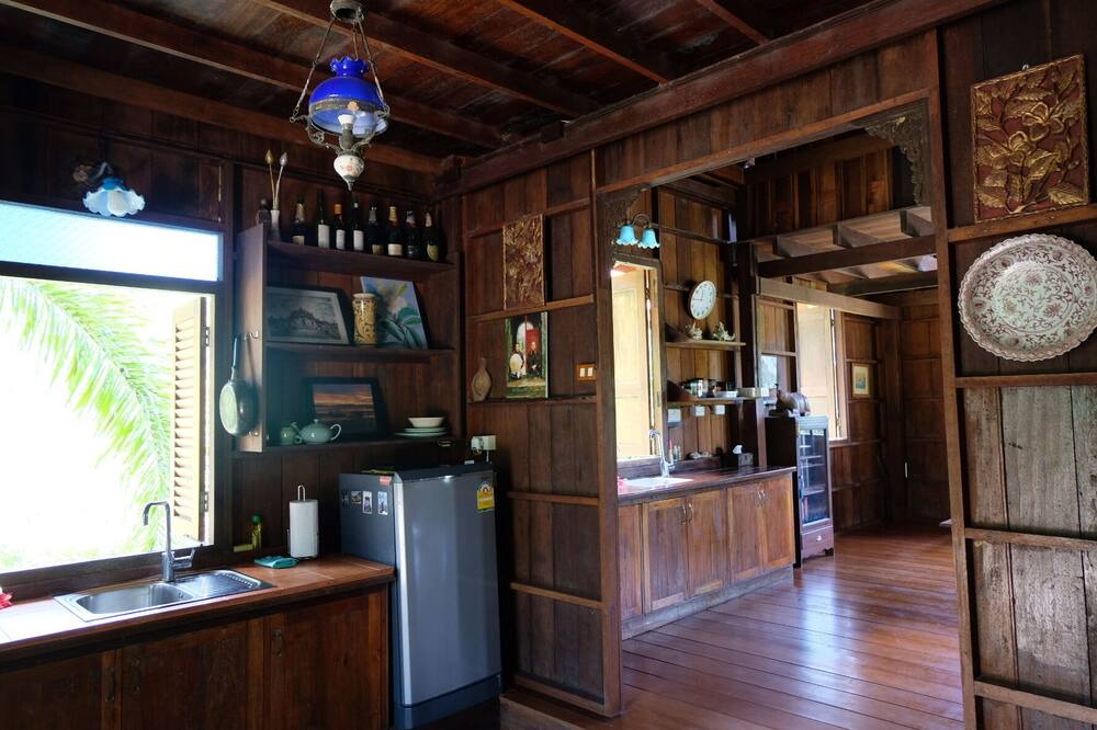 Photo of Kitchen in Nuea Khlong