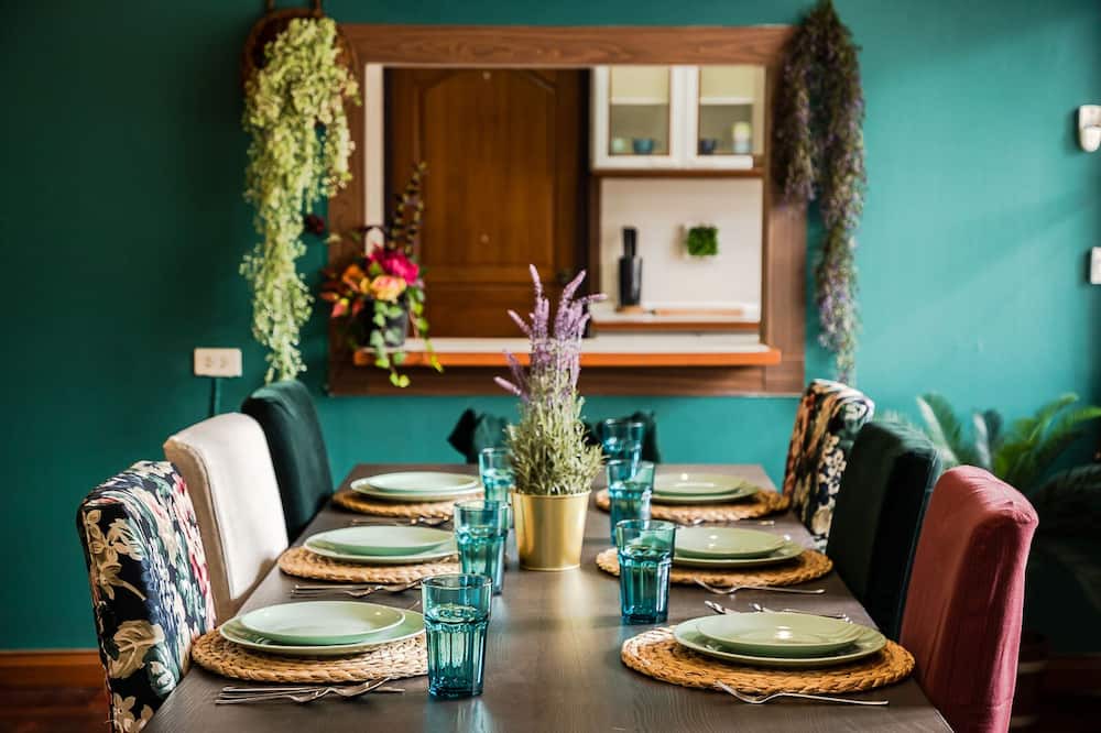 Photo of Kitchen in Samsen Nai