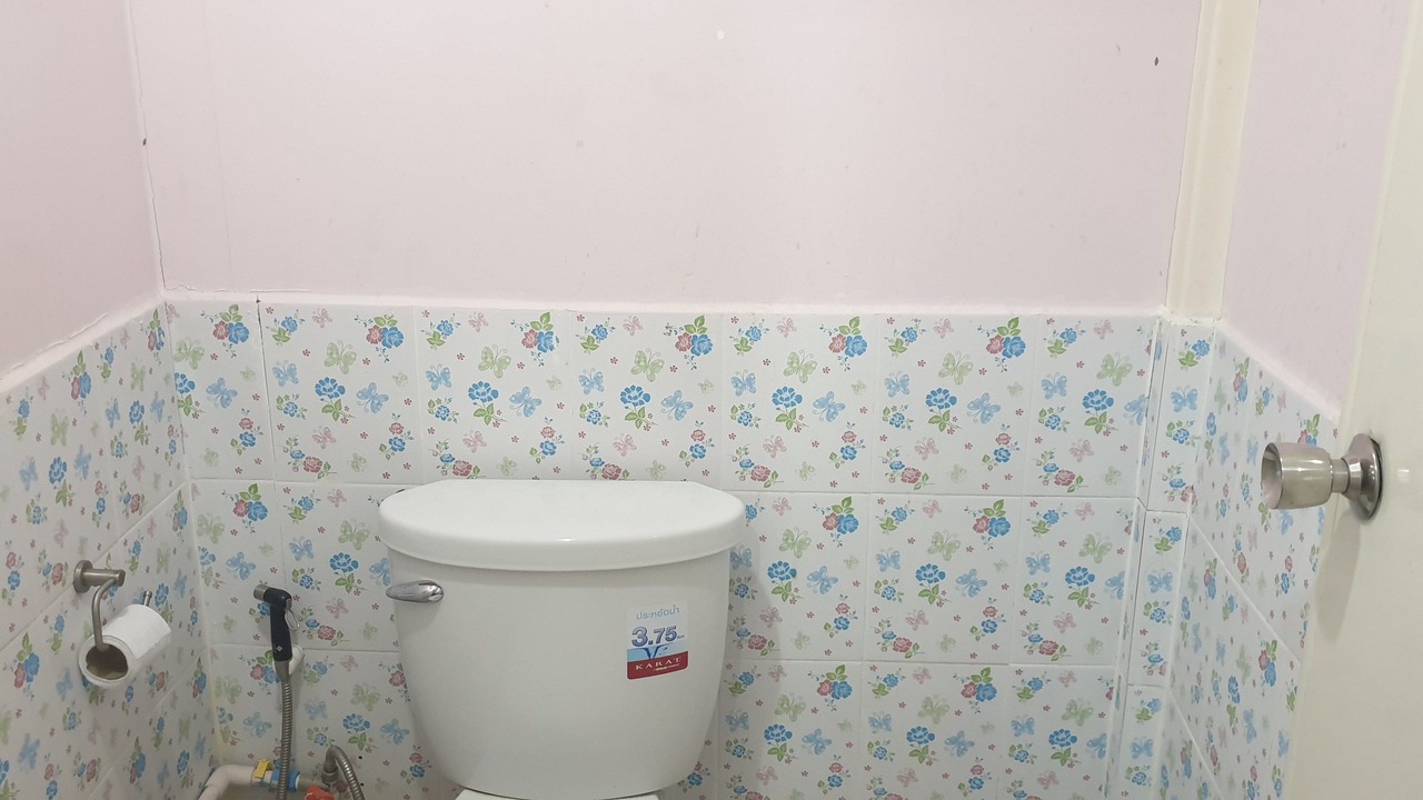 Photo of Bathroom in Hat Chao Samran
