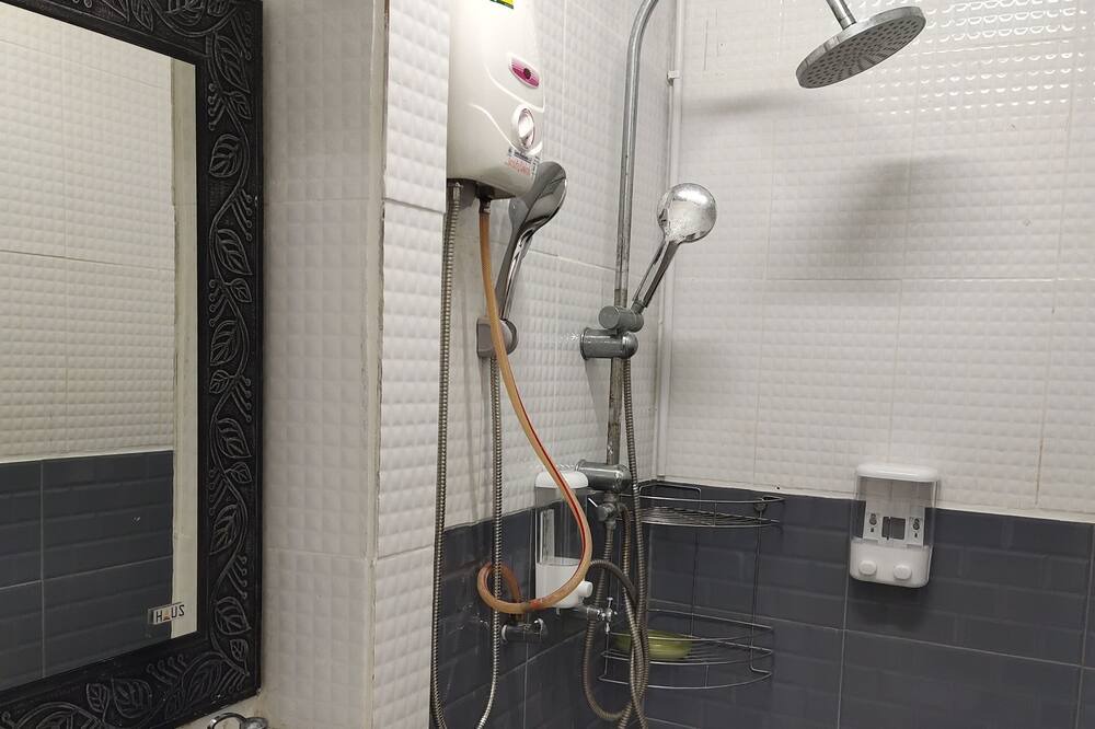 Photo of Bathroom in Suwannaphum
