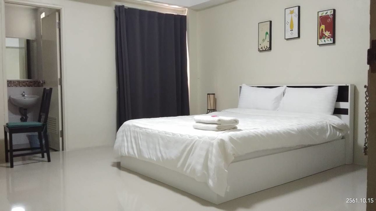 Photo of Bedroom in Racha Thewa