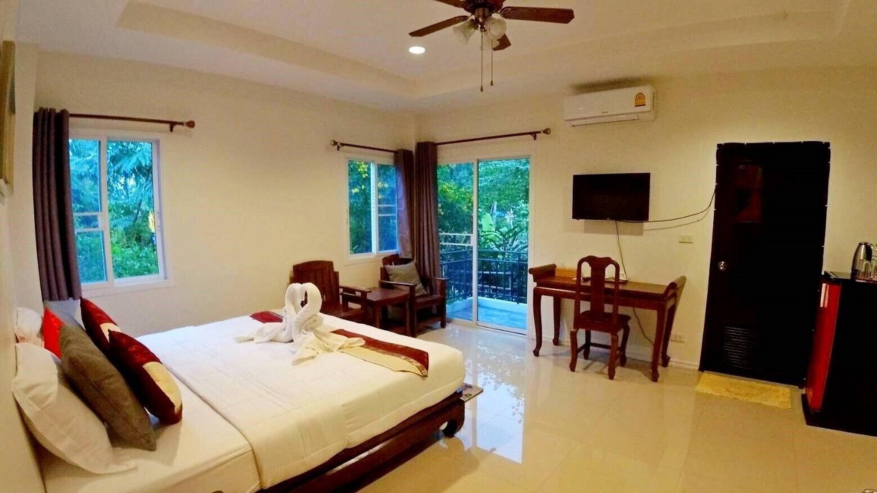 Photo of Bedroom in Bang Kobua