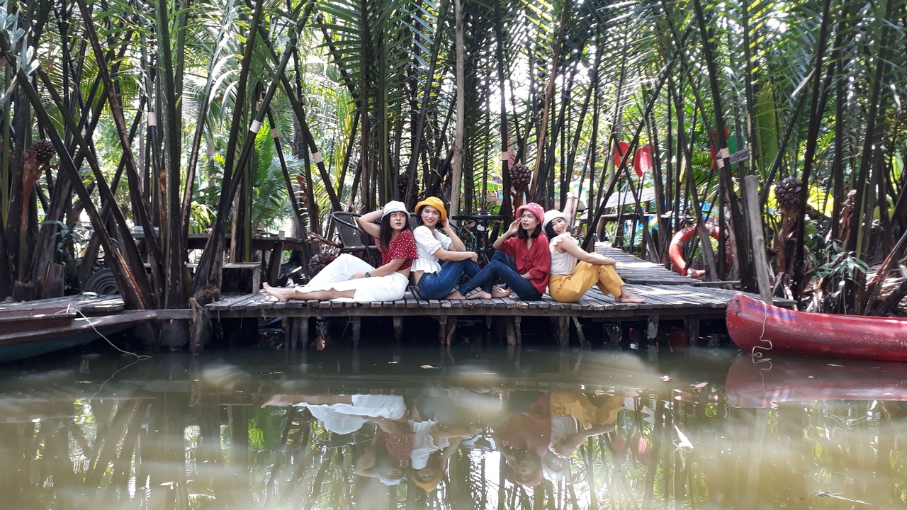 Photo of Others in Bang Kobua