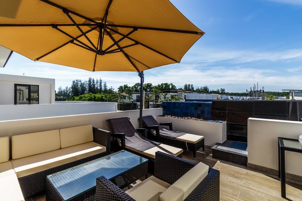 Photo of Patio Balcony in Bang Tao