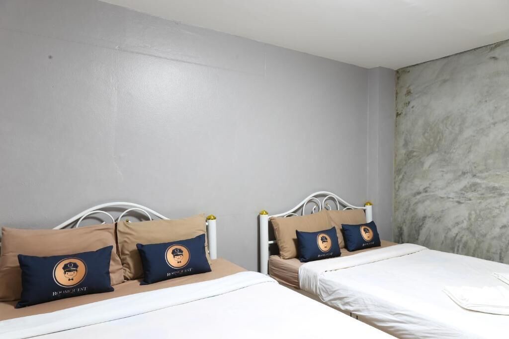 Photo of Bedroom in Amphawa