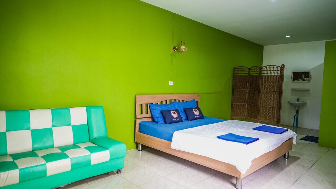 Photo of Bedroom in Amphawa