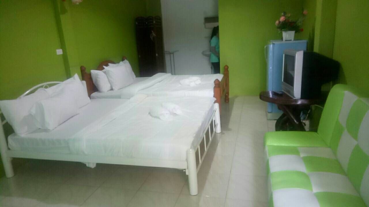 Photo of Bedroom in Amphawa