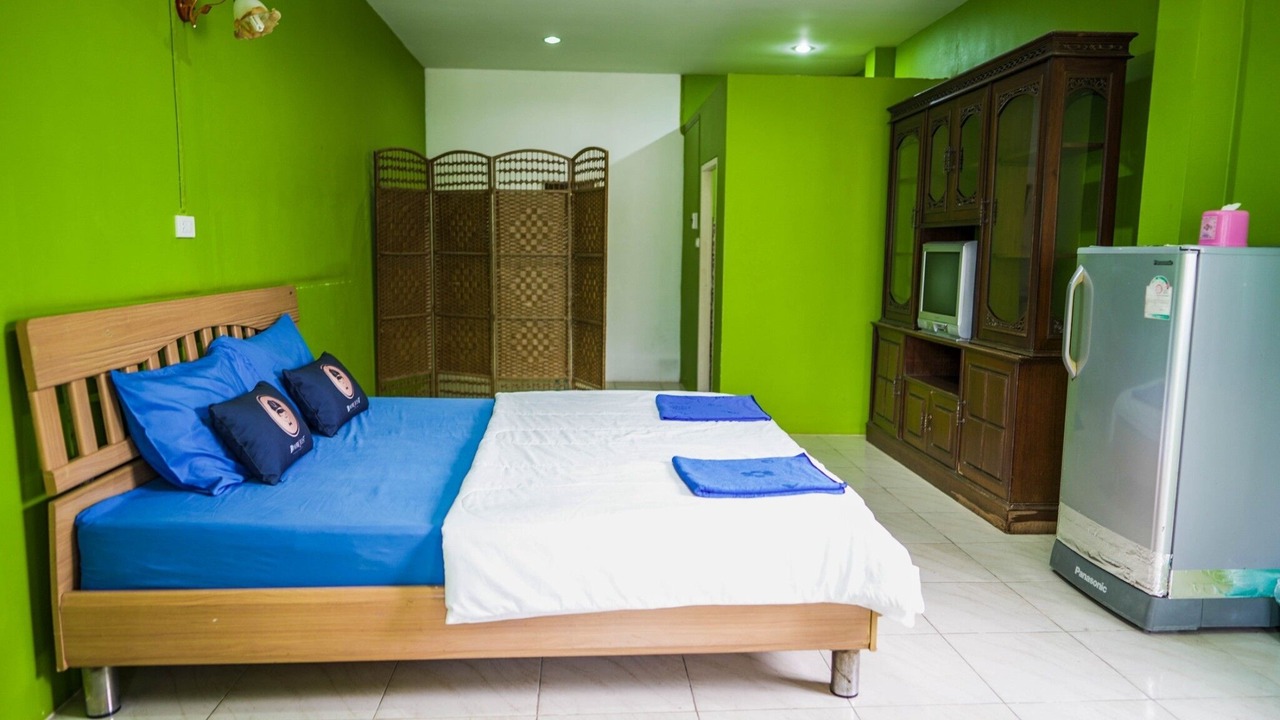 Photo of Bedroom in Amphawa