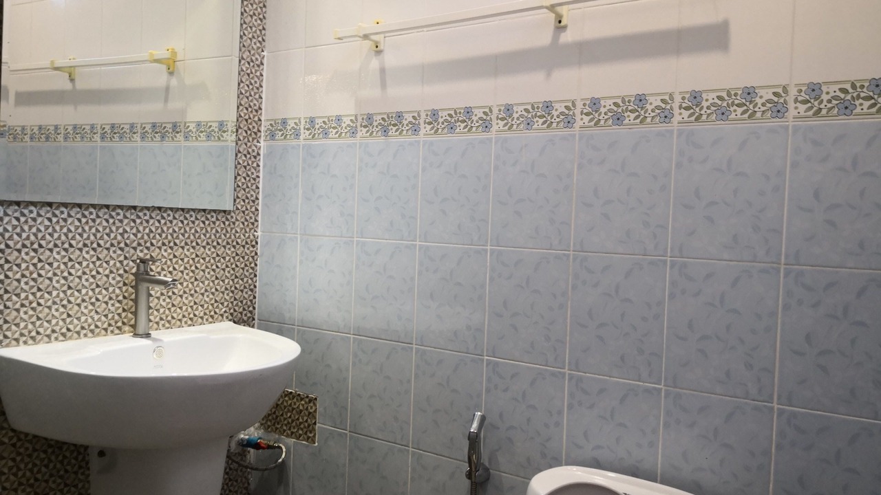 Photo of Bathroom in Nang Rong