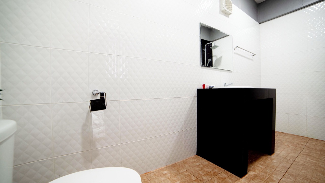 Photo of Bathroom in Lumphli