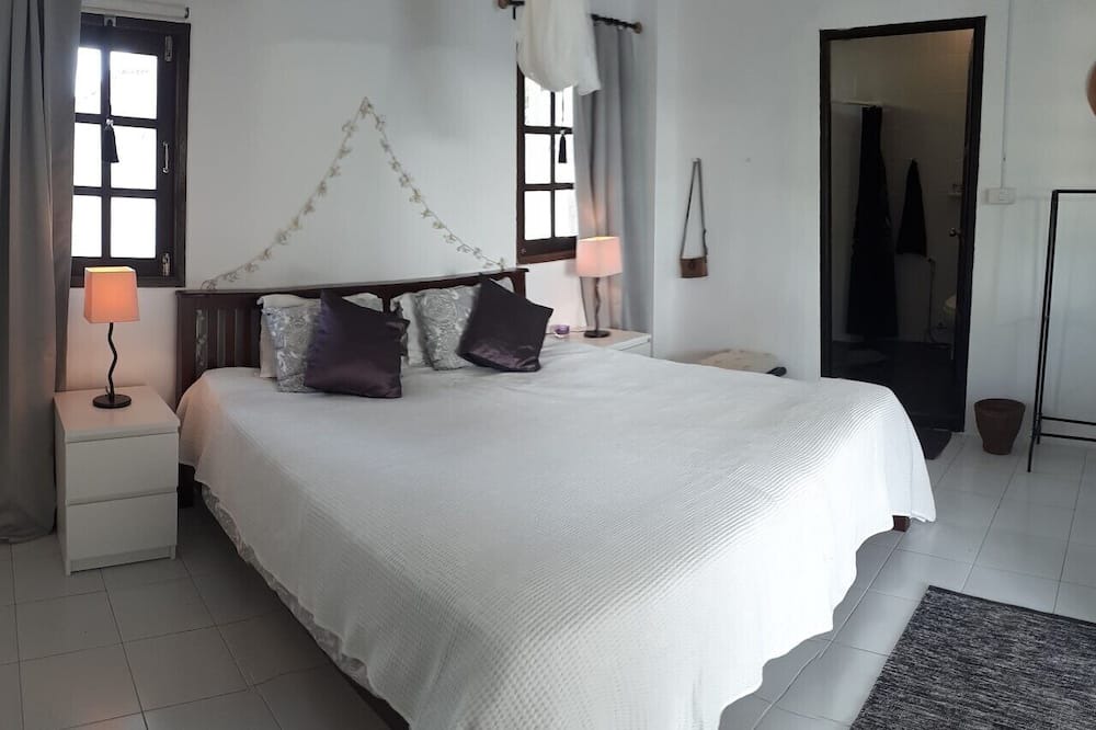 Photo of Bedroom in Ko Lanta