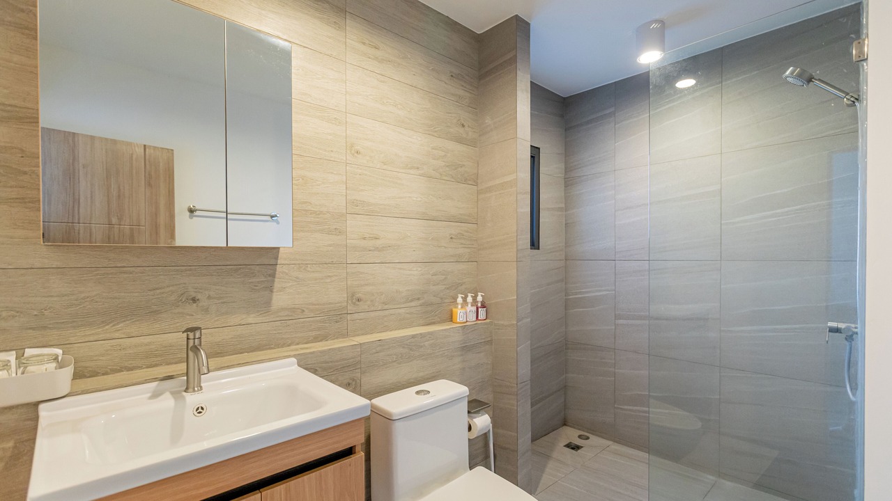 Photo of Bathroom in Thapae