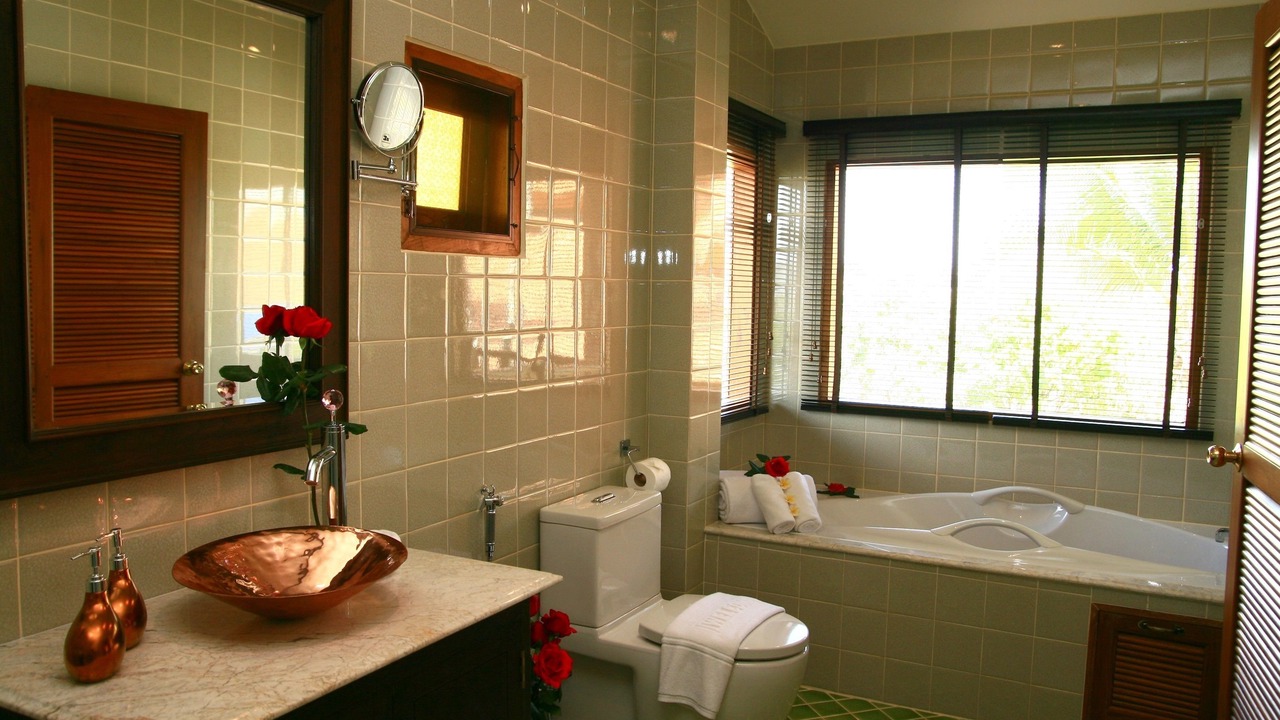 Photo of Bathroom in Tha Sala