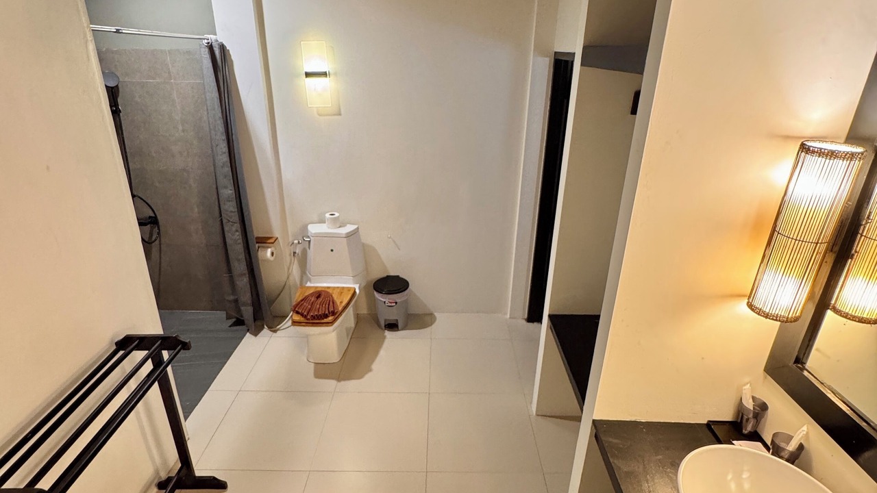 Photo of Bathroom in Ko Kradan