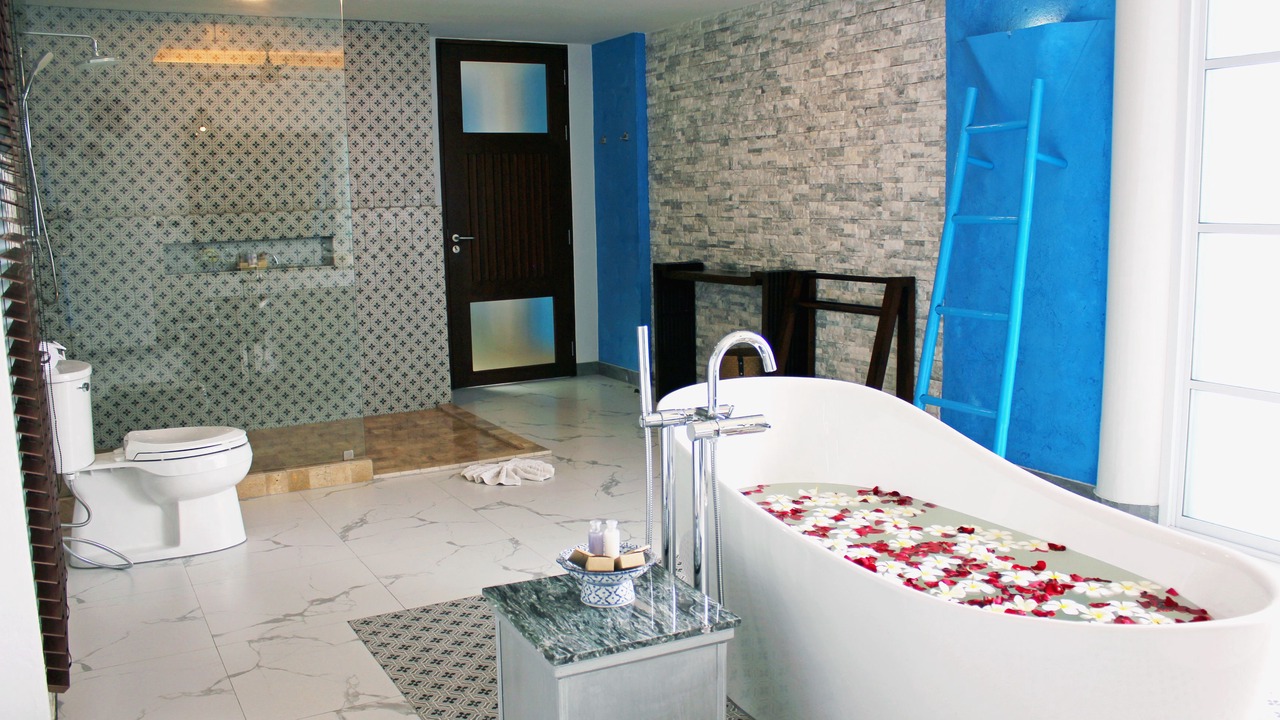 Photo of Bathroom in Lamai City Center