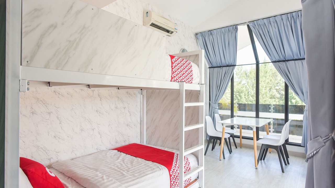 Photo of Bedroom in Cha-am