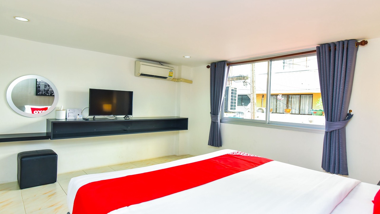Photo of Bedroom in Cha-am