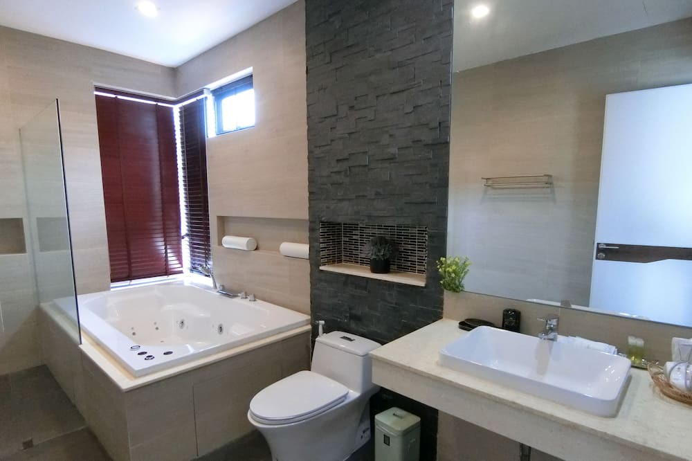 Photo of Bathroom in Nakhon Nayok