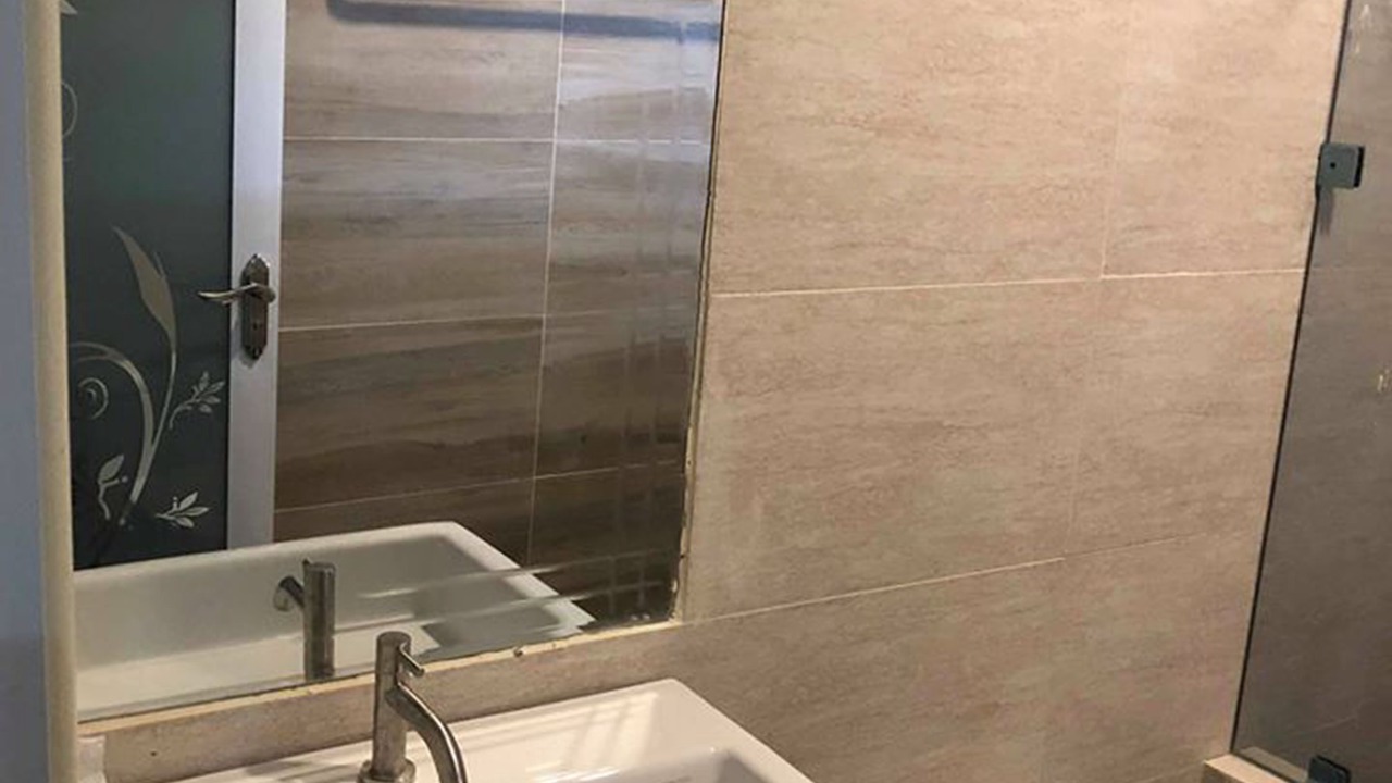 Photo of Bathroom in Tha Bo