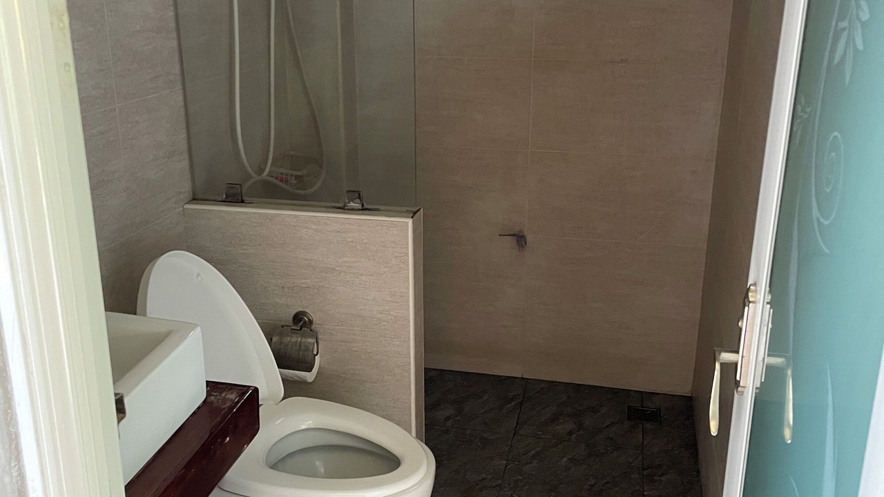 Photo of Bathroom in Tha Bo