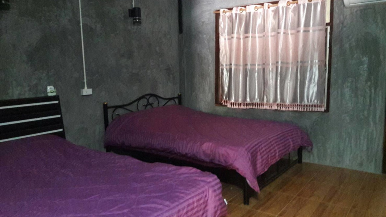 Photo of Bedroom in Chet Samian